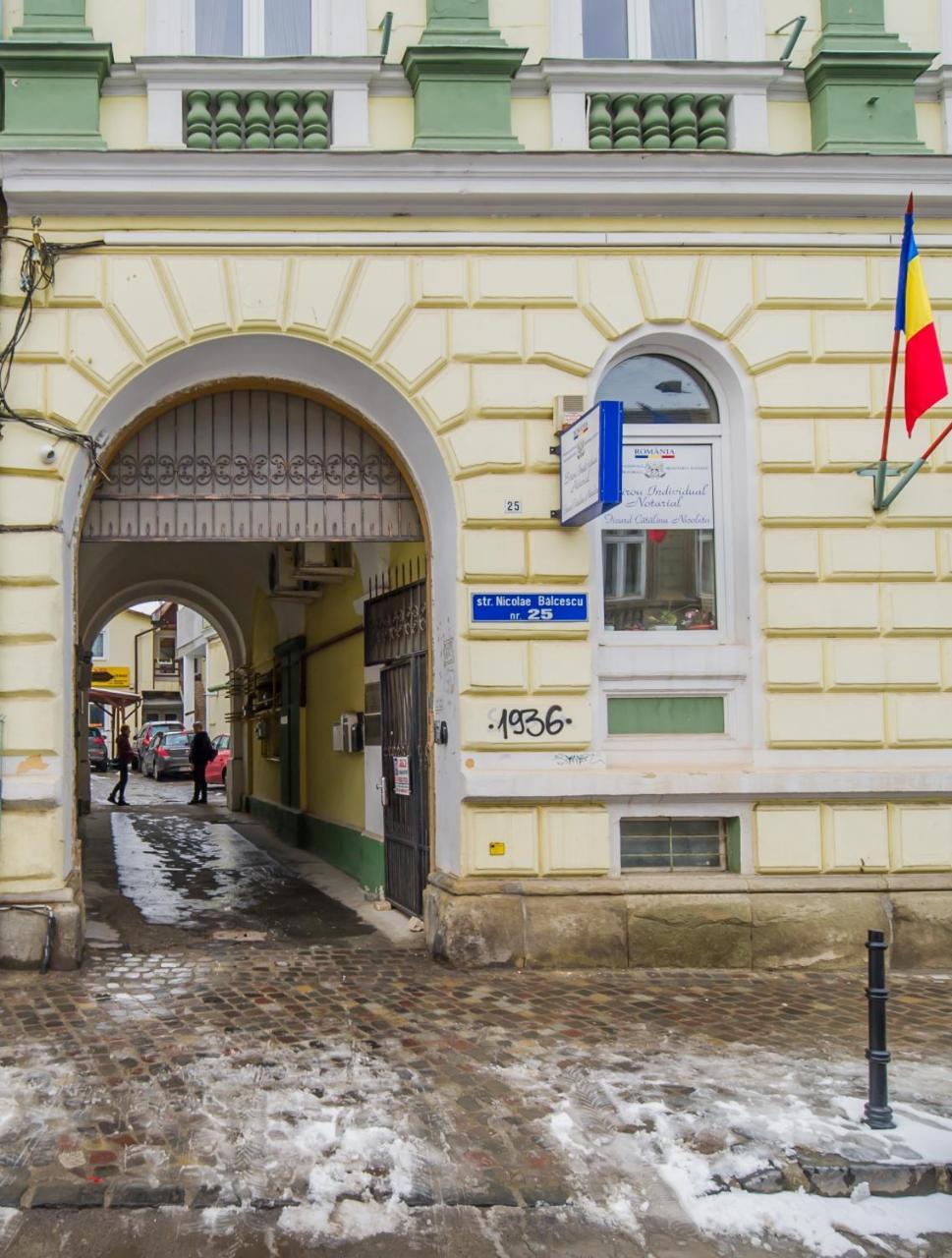 Kronhaus Брашов Екстериор снимка